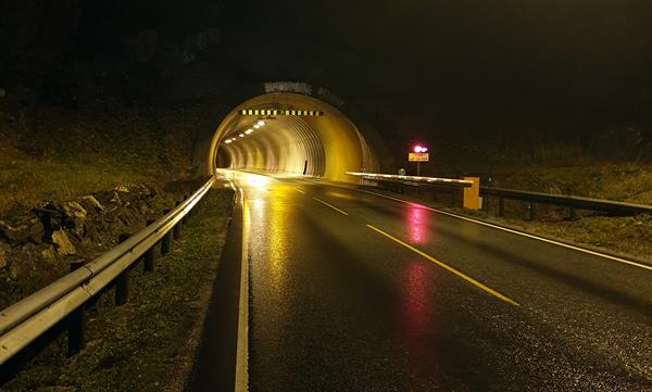 Bilde av Frøyatunnelen