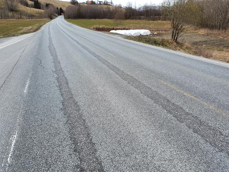 Bilde av strekningen Forve bru til Svorkmo på fylkesveg 65.