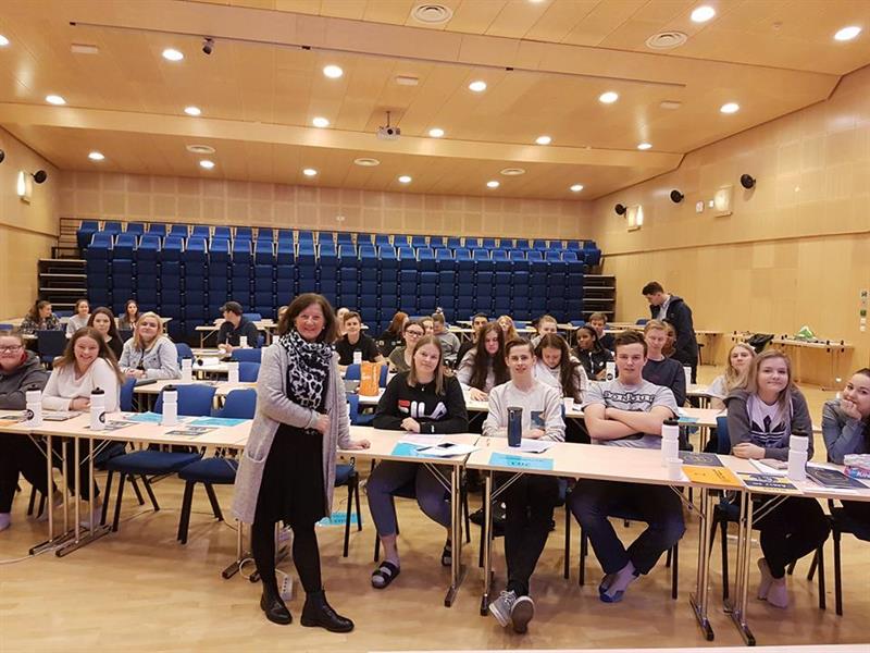 Benthe Asp Benthe Asp har frem til nå vært elev- og lærlingombud i Nord-Trøndelag fylkeskommune (Foto: Trøndelag fylkeskommune)