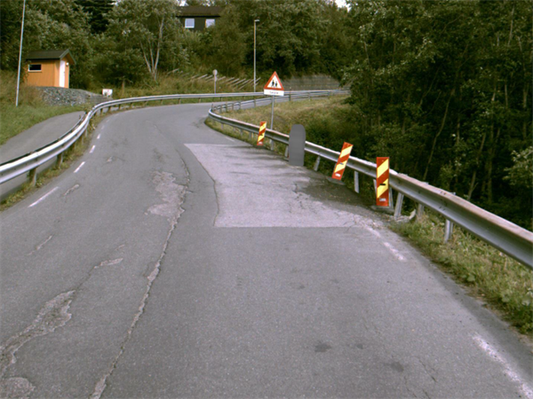 Fylkesveg 6616 Løvsetvegen. Bilde