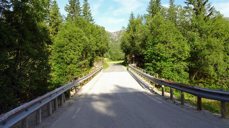 Bilde av Kongsmoelvbrua, Høylandet (Foto: Trøndelag fylkeskommune).