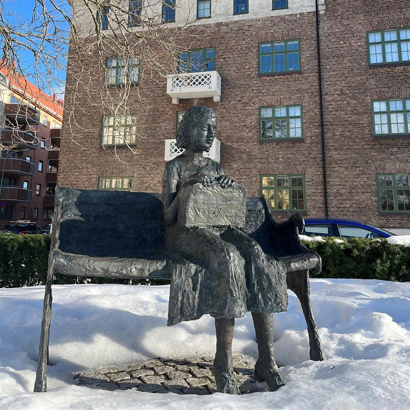 Bilde av Cissi Klein-statuen i Trondheim