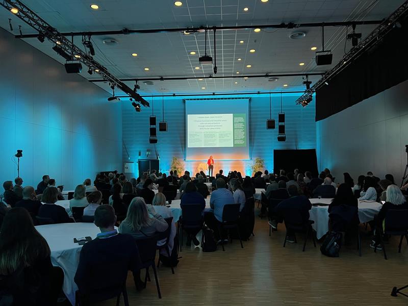 git7.jpg Full sal på Scandic Lerkendal da Lillian Strand blant annet snakka om muligheter for FoU-prosjekt på energiløsninger for industrielle symbioser i industriparker.