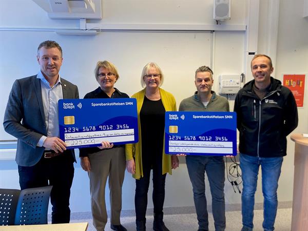 Tomas Iver Hallem, Guri Moum Brede, Berit Rustad, Terje Walderhaug og Torbjørn Strøm. Bilde