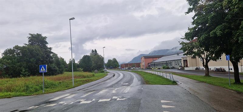 Fylkesveg 680 Kyrksæterøra. Bilde