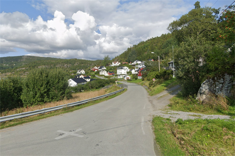Bilde. Fylkesveg 6362 Råkvåg